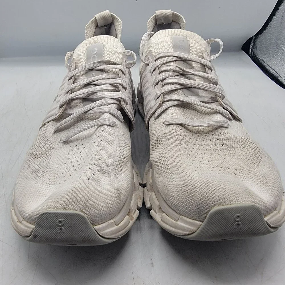 ON Cloudswift 3 Womens 10 Triple White Running Shoes Athletic Sneakers Walking
